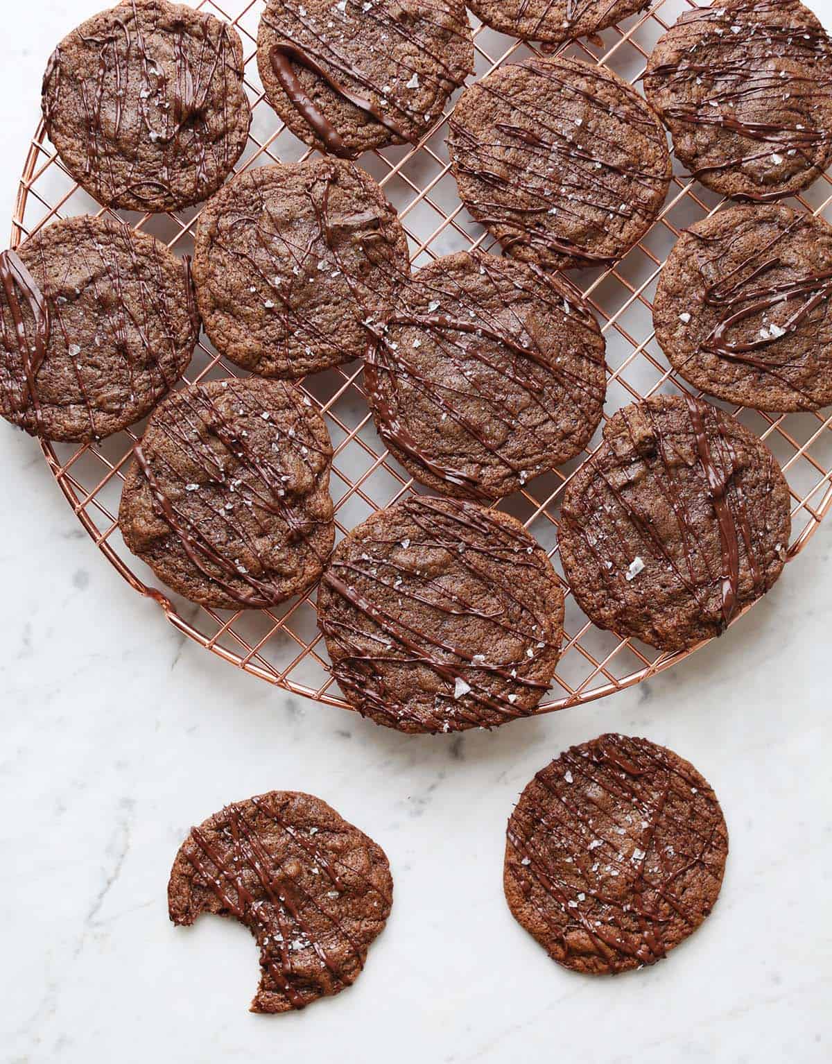 espresso cookies on baking rack