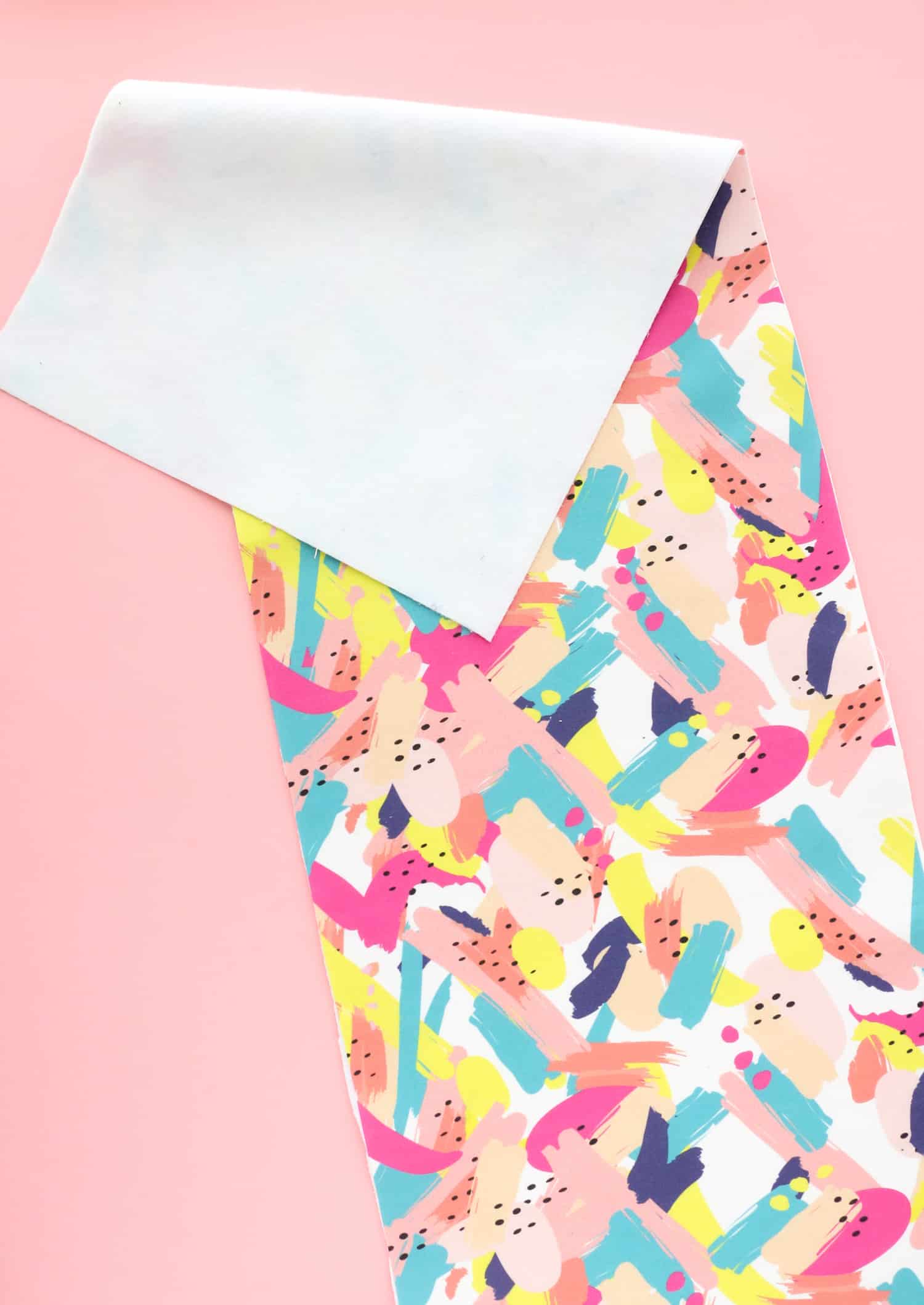 How-to-Sew-a-Waterproof-Diaper-Clutch